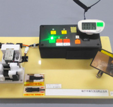 端子半挿入流出防止治具